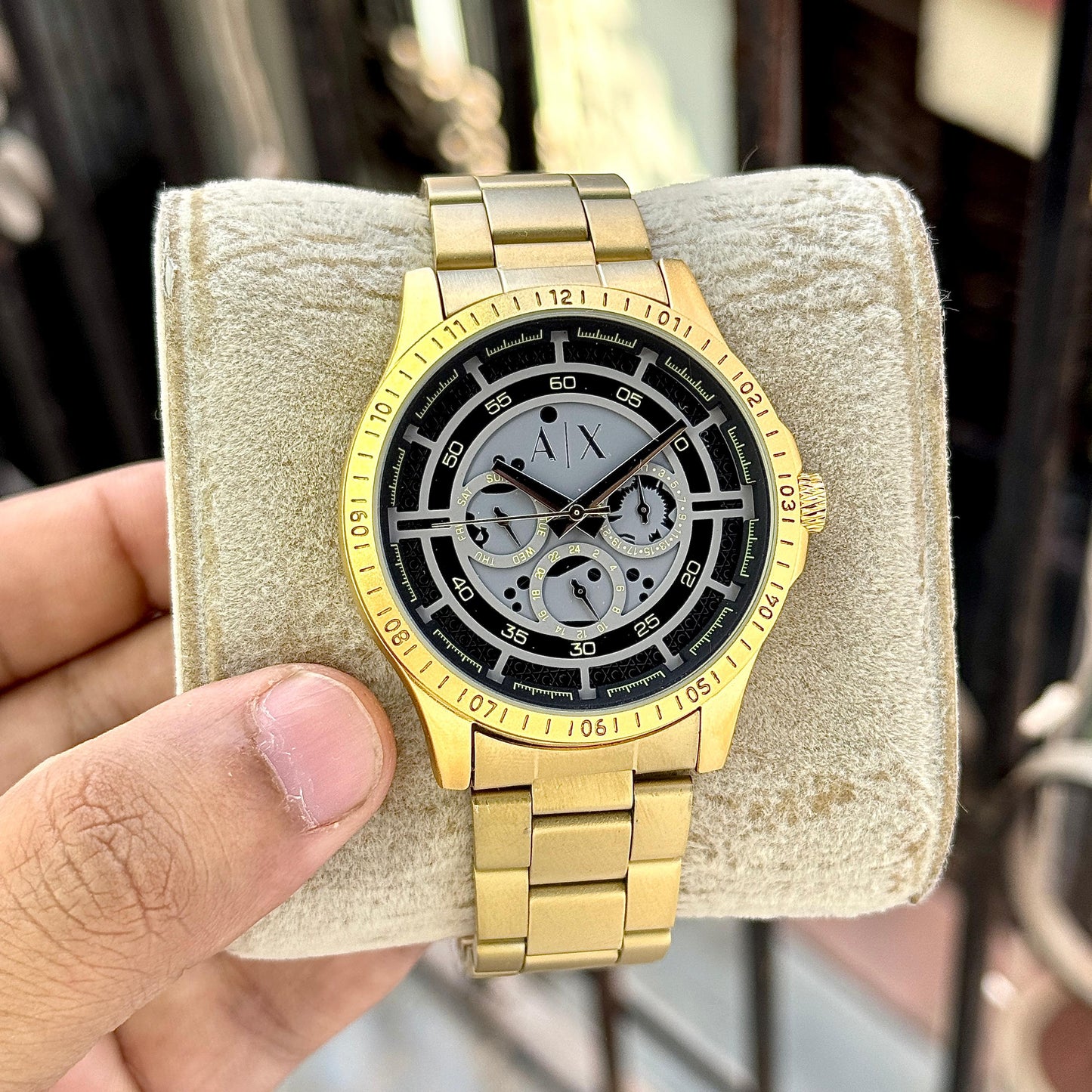 Armani Exchang.e Hampton