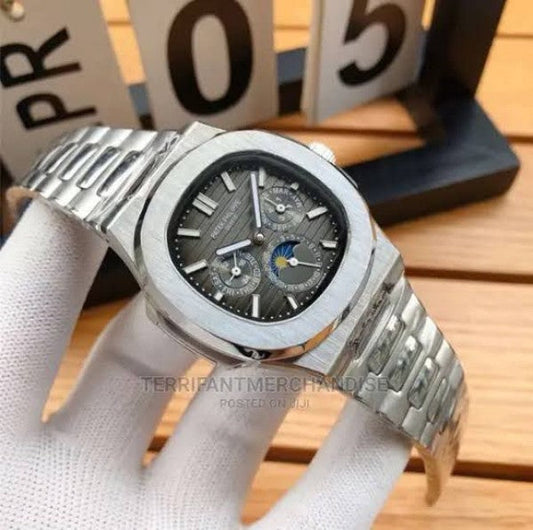 PATEK_PHILIPPE_AUTO_CALENDAR