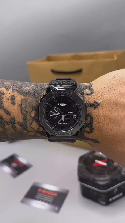 Casio g shock gm2100